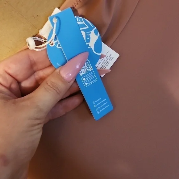 New!! Pink one piece swimsuit! Size small! Beach vacation travel fun swim pool - Picture 6 of 9